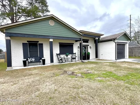 2110 Jake Dr, Opelousas, LA 70570