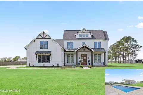 100 Viaulet Rd, Youngsville, LA 70592