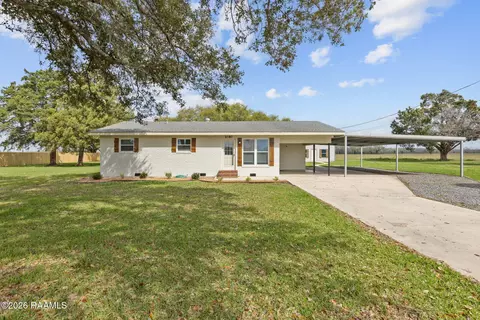 1087 Raspy Rd, Saint Martinville, LA 70582