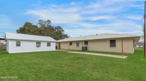 Exterior - 208 S A St, Duson, LA 70529 photo 2 of 3