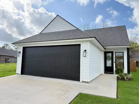 308 Berchman Oaks Dr, Lafayette, LA 70506