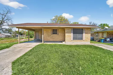 199 Veterans Dr, Carencro, LA 70520