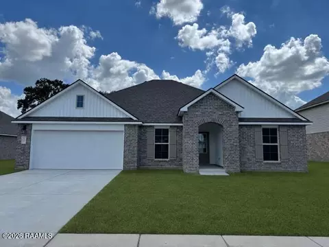 653 Griffiths Ct, Breaux Bridge, LA 70517