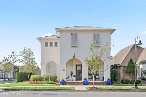 106 Montego Bay Dr, Youngsville, LA 70592