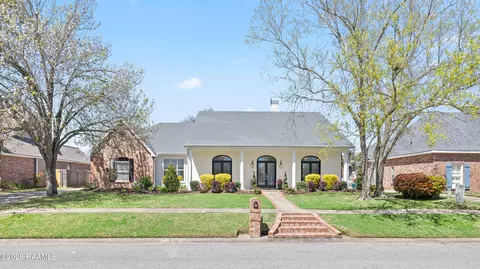 200 Westfield Dr, Lafayette, LA 70503