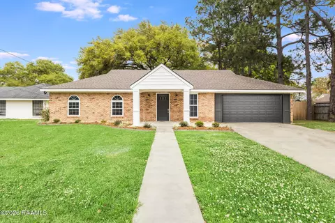 211 Stone Ave, Lafayette, LA 70507