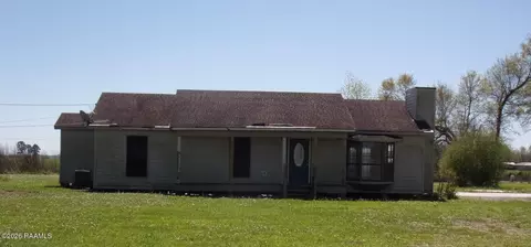 1008 Andrew Dr, Saint Martinville, LA 70582