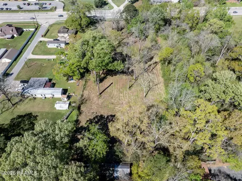 104 Teurlings Dr, Lafayette, LA 70501