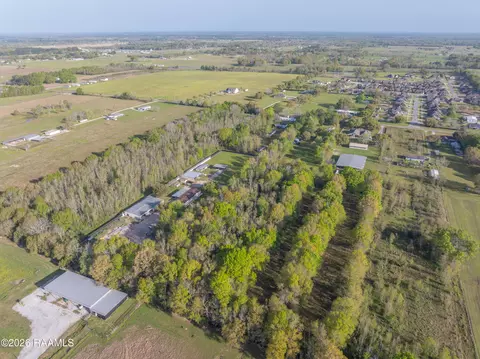 View/Area - 3525 W Gloria Switch Rd, Church Point, LA 70525 photo 4 of 9