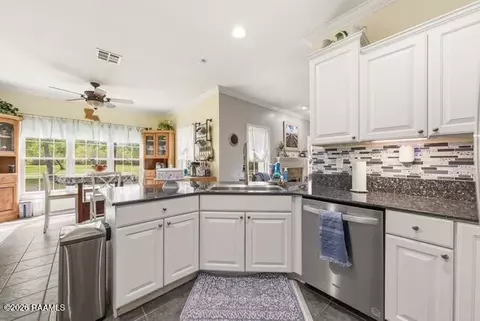Kitchen - 3525 W Gloria Switch Rd, Church Point, LA 70525 photo 1 of 2