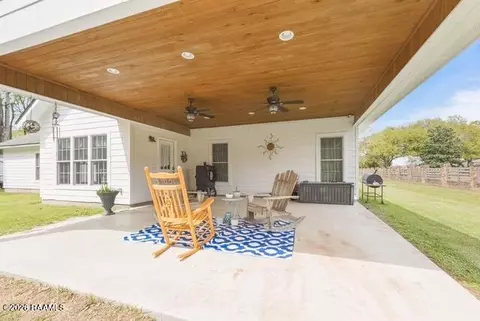 Exterior - 3525 W Gloria Switch Rd, Church Point, LA 70525 photo 4 of 9