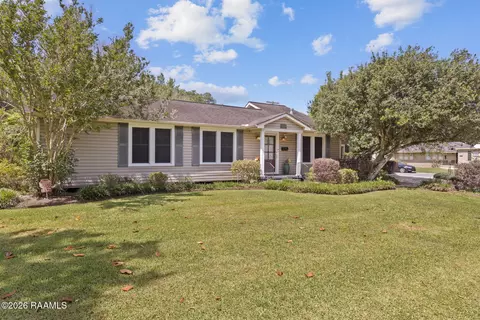 913 Saint Joseph St, Lafayette, LA 70506
