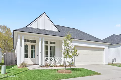 128 Jagged Grove Ln, Youngsville, LA 70592