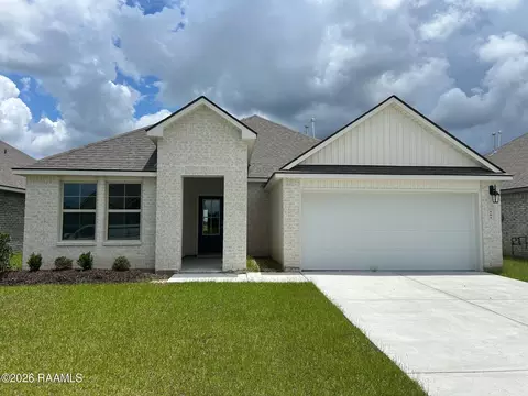 161 Cottage Cove Dr, Maurice, LA 70555