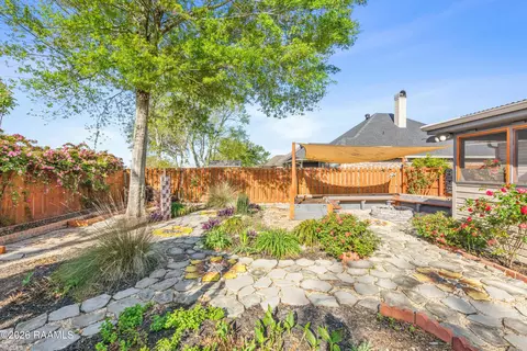 Exterior - 107 Cezanne Dr, Rayne, LA 70578 photo 7 of 12