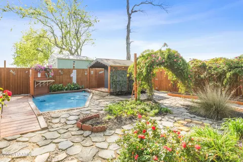 Exterior - 107 Cezanne Dr, Rayne, LA 70578 photo 4 of 12