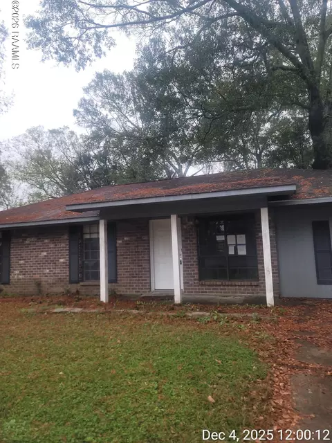 3836 Cypress Park Dr, Zachary, LA 70791