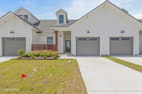 107 Maplebrook Way, Youngsville, LA 70592