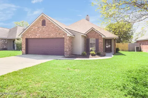 122 Saint Fabian Dr, Carencro, LA 70520