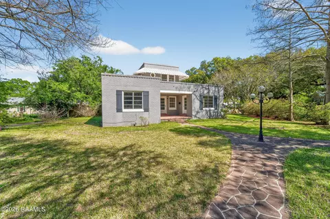 601 Maumus St, New Iberia, LA 70563