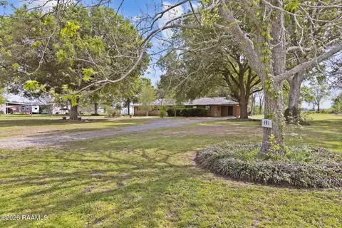 681 Emar Dr, Church Point, LA 70525