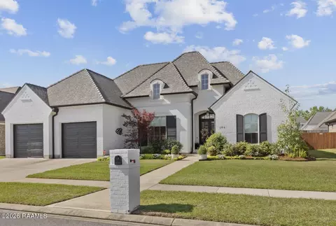 106 Winthorpe Row, Lafayette, LA 70503
