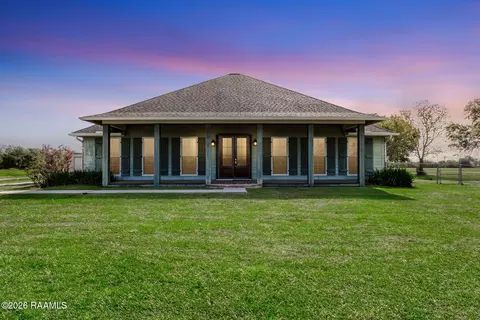 2601 Roy Foreman Rd, Rayne, LA 70578