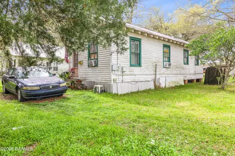 819 Agnes St, New Iberia, LA 70560