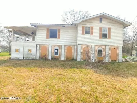 2904 Pine St, Abbeville, LA 70510
