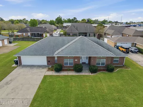1417 Waverly St, Lake Charles, LA 70605