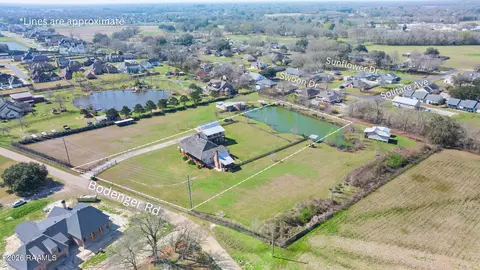 200 Bodenger Rd, Lafayette, LA 70508