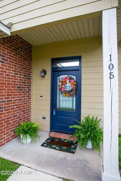 105 Sawtooth Rd, Carencro, LA 70520