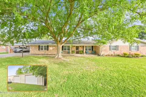 218 Fairway Dr, Crowley, LA 70526