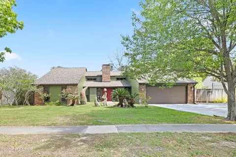 146 Steiner Rd, Lafayette, LA 70508