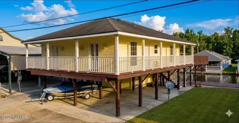 249 Eagle Point Dr, Pierre Part, LA 70339