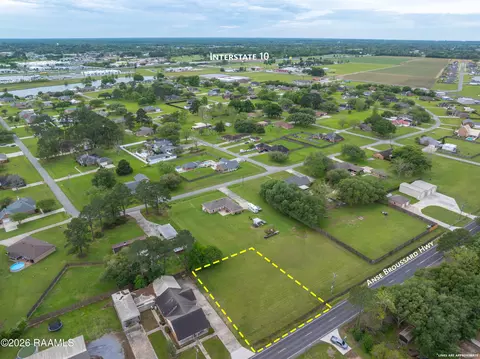 2396 Rees Street Ext, Breaux Bridge, LA 70517