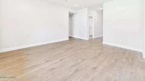 Living - 160 Colett Dr, Sunset, LA 70584 photo 2 of 3