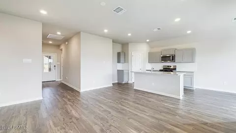 Entry Way - 166 Colett Dr, Sunset, LA 70584 photo 1 of 5