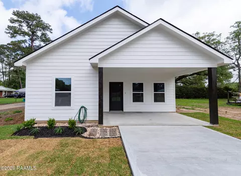 105 Eleanor St, Opelousas, LA 70570