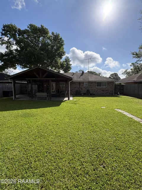 Exterior - 116 Westward Ave, Scott, LA 70583 photo 3 of 4