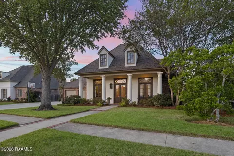 115 Flagstone Ct, Lafayette, LA 70503