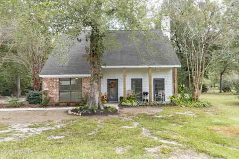 308 Burdin Rd, Lafayette, LA 70508