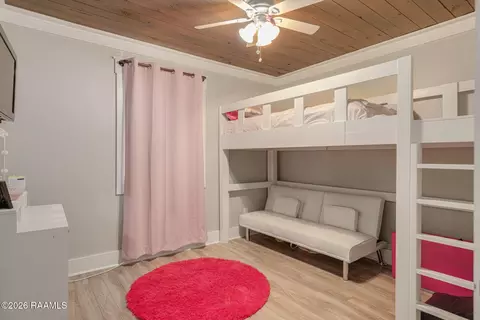 Bedroom - 610 E Demanade Dr, Lafayette, LA 70503 photo 3 of 4