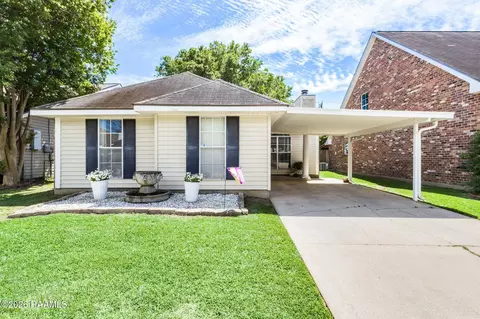 212 Elsinore Cir, Lafayette, LA 70508