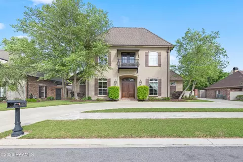 216 Edgewood Ave, Rayne, LA 70578
