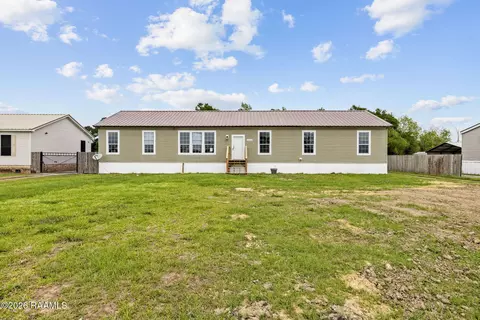 1402 L Dubois Rd, New Iberia, LA 70560