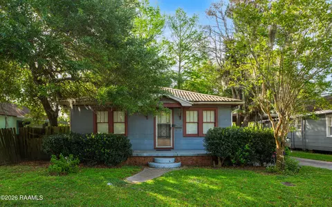 1532 Sterling Rd, Franklin, LA 70538