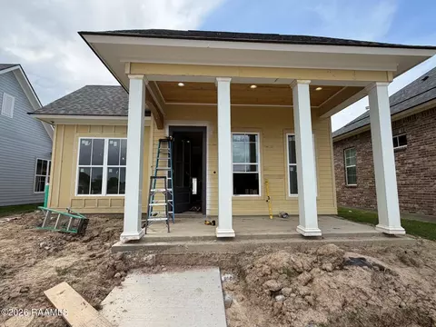 427 Bozeman Trl, Scott, LA 70583