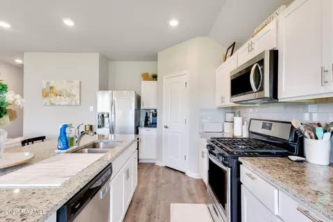 Kitchen - 105 Nova Lake Dr, Duson, LA 70529 photo 2 of 3