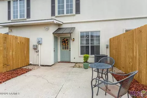 4000 Lake Beau Pre Blvd #195, Baton Rouge, LA 70820